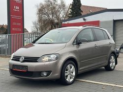 Braun Gebraucht 2012 VW Golf Plus Cross Match Van / Kleinbus | 6.990 € (Fairer Preis)