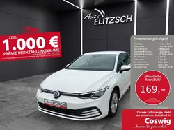 Weiß Gebraucht 2022 VW Golf VIII Life Limousine | 23.870 € (Fairer Preis)