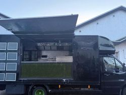 Schwarz Gebraucht 2001 Mercedes 416 Van | 20.000 €