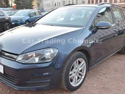 Blau Gebraucht 2016 VW Golf VII Trendline Kombi | 11.499 € (Fairer Preis)