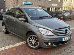 Grau Gebraucht 2007 Mercedes B170 Van / Kleinbus | 4.999 € (Fairer Preis)