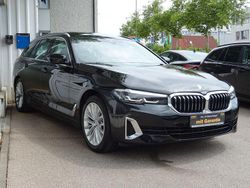 Schwarz Gebraucht 2020 BMW 520 Luxury Line Kombi | 26.950 € (Etwas zu teuer)