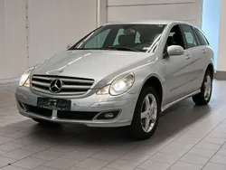 Silber Gebraucht 2007 Mercedes R320 Van / Kleinbus | 8.970 € (Fairer Preis)