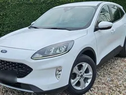 Weiß Gebraucht 2021 Ford Kuga SUV | 15.600 €