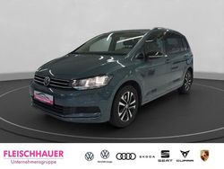Blau Gebraucht 2019 VW Touran IQ Drive Van / Kleinbus | 24.880 € (Fairer Preis)