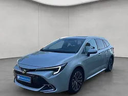 Cosmicsilber metallic Gebraucht 2023 Toyota Corolla Team Kombi | 26.830 € (Fairer Preis)