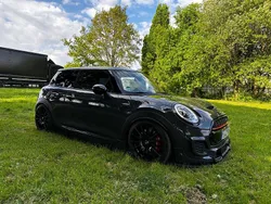 Grau Gebraucht 2015 Mini John Cooper Works Kleinwagen | 19.800 € (Teuer)