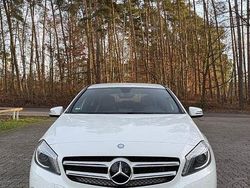 Weiß Gebraucht 2015 Mercedes A180 Limousine | 15.399 € (Fairer Preis)