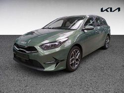 Grün Gebraucht 2024 Kia Ceed Sportswagon Spirit Kombi | 22.890 € (Guter Preis)