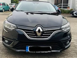 Schwarz Gebraucht 2017 Renault Mégane IV Bose Edition Limousine | 8.900 € (Guter Preis)