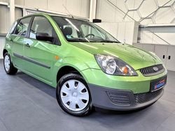 Grün Gebraucht 2006 Ford Fiesta Ambiente Kleinwagen | 2.490 € (Etwas zu teuer)