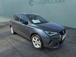 Grau Gebraucht 2022 Seat Arona FR SUV | 23.350 € (Fairer Preis)