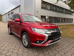 Rot Gebraucht 2021 Mitsubishi Outlander P-HEV SUV | 12.900 €