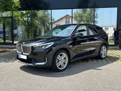 Schwarz Gebraucht 2023 BMW iX1 SUV | 35.300 € (Superpreis)