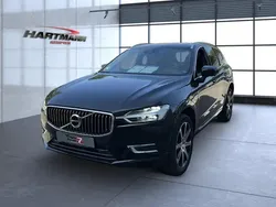 Pine grey / metallic Gebraucht 2021 Volvo XC60 Inscription SUV | 38.900 € (Superpreis)