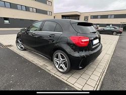 Schwarz Gebraucht 2015 Mercedes A180 Kleinwagen | 12.900 € (Fairer Preis)