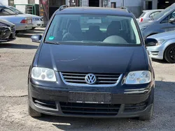 Schwarz Gebraucht 2006 VW Touran Conceptline Van / Kleinbus | 1.290 € (Guter Preis)
