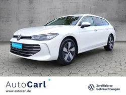 Oryxweiß perlmutteffekt Gebraucht 2024 VW Passat IQ Drive Kombi | 32.980 € (Fairer Preis)