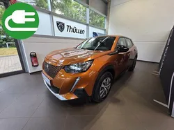 Orange Gebraucht 2022 Peugeot e-2008 Active SUV | 18.990 € (Guter Preis)