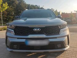 Grau Gebraucht 2021 Kia Sorento Platinum SUV | 36.750 € (Fairer Preis)