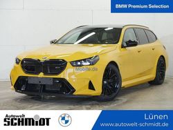 Gelb Gebraucht 2025 BMW M5 Performance Kombi | 122.390 € (Superpreis)