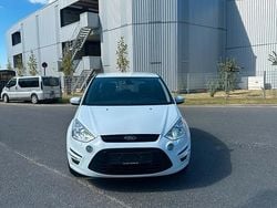 Weiß Gebraucht 2014 Ford S-MAX S Van / Kleinbus | 10.950 € (Fairer Preis)