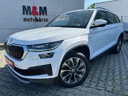 Moonweiss metallic Gebraucht 2022 Skoda Kodiaq Clever SUV | 29.900 € (Guter Preis)