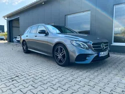 Grau Gebraucht 2019 Mercedes E220 AMG Limousine | 33.000 € (Superpreis)