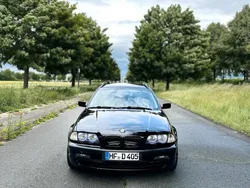 Schwarz Gebraucht 2000 BMW 320 Kombi | 2.100 € (Teuer)