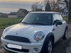 Beige Gebraucht 2009 Mini ONE Kleinwagen | 6.000 € (Teuer)