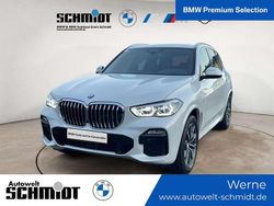 Mineralweiß metallic Gebraucht 2021 BMW X5 M Sport SUV | 53.290 € (Guter Preis)