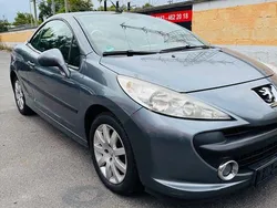 Grau Gebraucht 2007 Peugeot 207 CC Filou Cabrio | 2.490 € (Fairer Preis)
