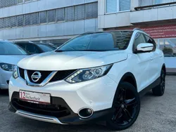 Weiß Gebraucht 2016 Nissan Qashqai Black Edition SUV | 15.990 € (Fairer Preis)