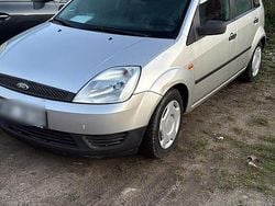 Silber Gebraucht 2005 Ford Fiesta Kleinwagen | 1.200 € (Guter Preis)