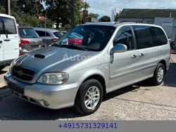 Silber Gebraucht 2004 Kia Carnival Van / Kleinbus | 2.200 € (Superpreis)