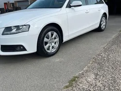 Weiß Gebraucht 2009 Audi A4 Ambiente Kombi | 4.900 € (Fairer Preis)