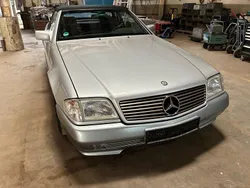 Silber Gebraucht 1992 Mercedes SL300 Cabrio | 10.900 €