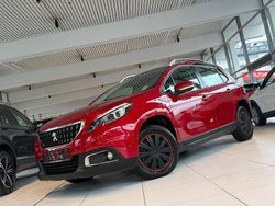 Rot Gebraucht 2017 Peugeot 2008 Active SUV | 11.991 € (Fairer Preis)