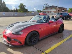 Rot Gebraucht 2017 Mazda MX5 Sports-Line Cabrio | 17.000 € (Guter Preis)