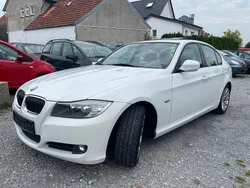 Weiß Gebraucht 2009 BMW 330 Comfort Edition Limousine | 5.800 € (Superpreis)