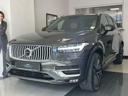 Grau Gebraucht 2020 Volvo XC90 Inscription SUV | 33.990 € (Guter Preis)