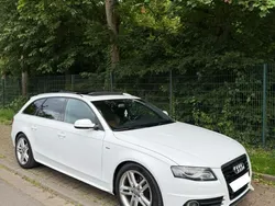 Weiß Gebraucht 2011 Audi A4 S-line plus Kombi | 7.900 € (Superpreis)