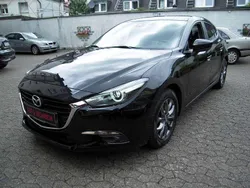 Jet black Gebraucht 2017 Mazda 3 Sports-Line Kleinwagen | 14.450 € (Fairer Preis)