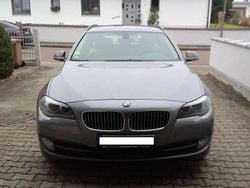 Grau Gebraucht 2012 BMW 520 Sport Line Kombi | 11.500 € (Guter Preis)