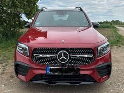 Rot Gebraucht 2020 Mercedes GLB250 AMG line SUV | 36.200 € (Guter Preis)