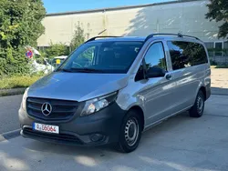 Silber Gebraucht 2018 Mercedes Vito Van / Kleinbus | 17.490 €
