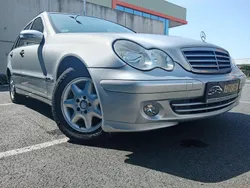 Silber Gebraucht 2005 Mercedes C180 Kombi | 1.900 € (Guter Preis)