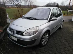 Silber Gebraucht 2006 Renault Scénic II Avantage Van / Kleinbus | 3.250 € (Teuer)