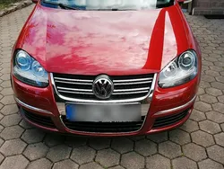 Rot Gebraucht 2007 VW Jetta Limousine | 2.700 € (Guter Preis)