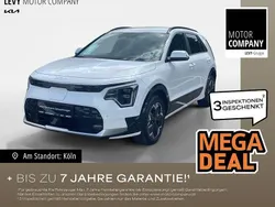 Weiß Gebraucht 2024 Kia e-Niro Comfort SUV | 29.989 € (Guter Preis)